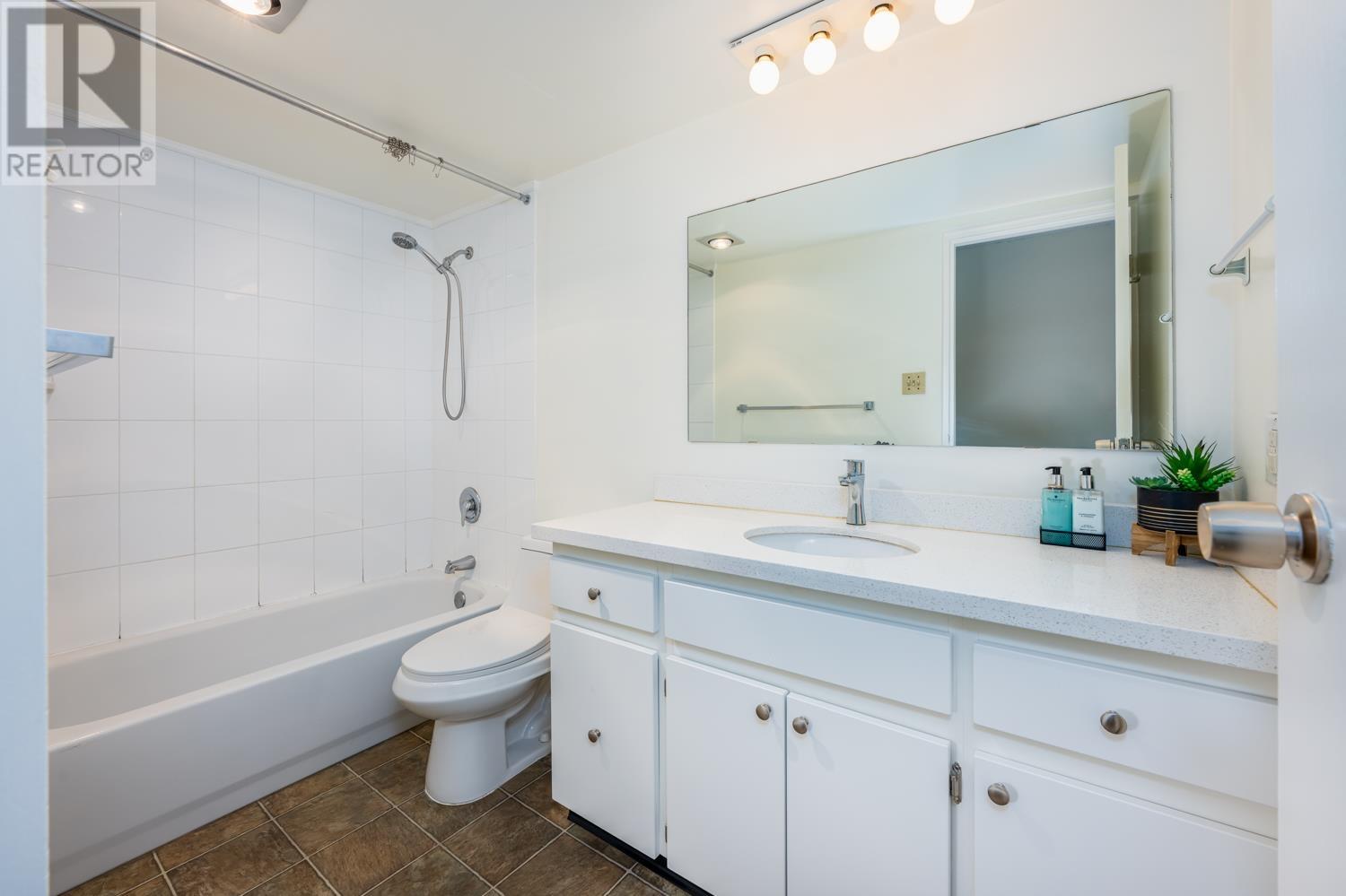 #508-6611 MINORU Boulevard, Richmond