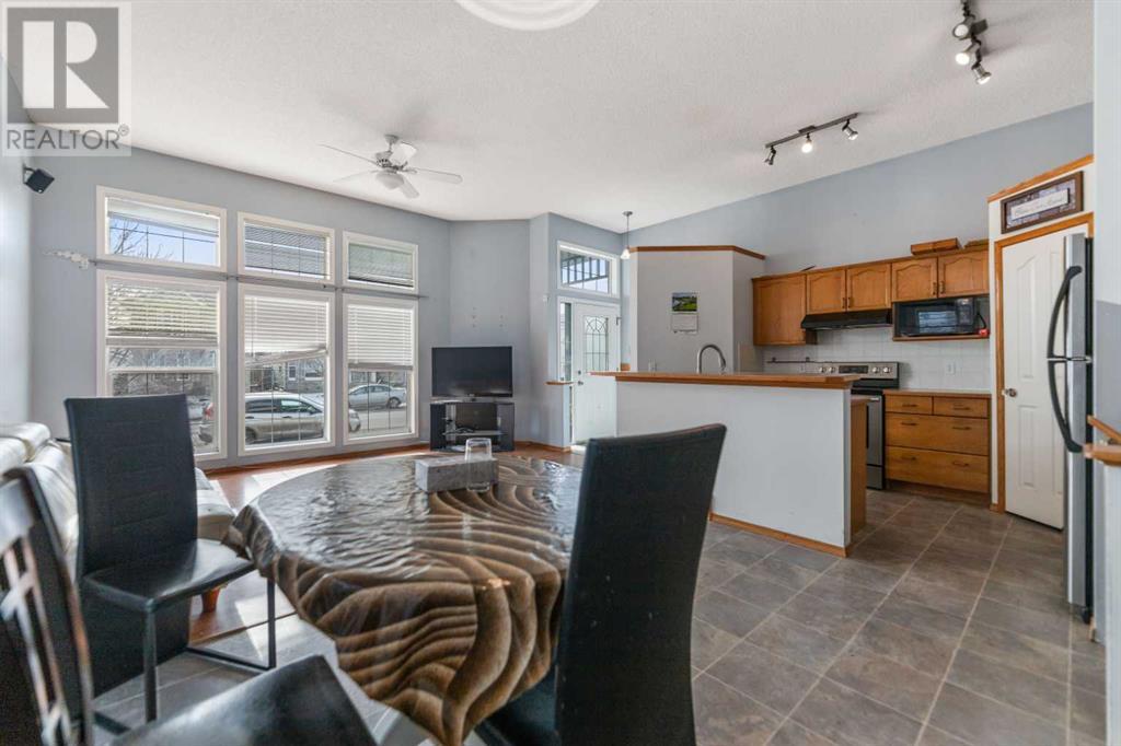 Single Family House 4 Level for Sale in  taradale Drive NE Taradale Calgary 