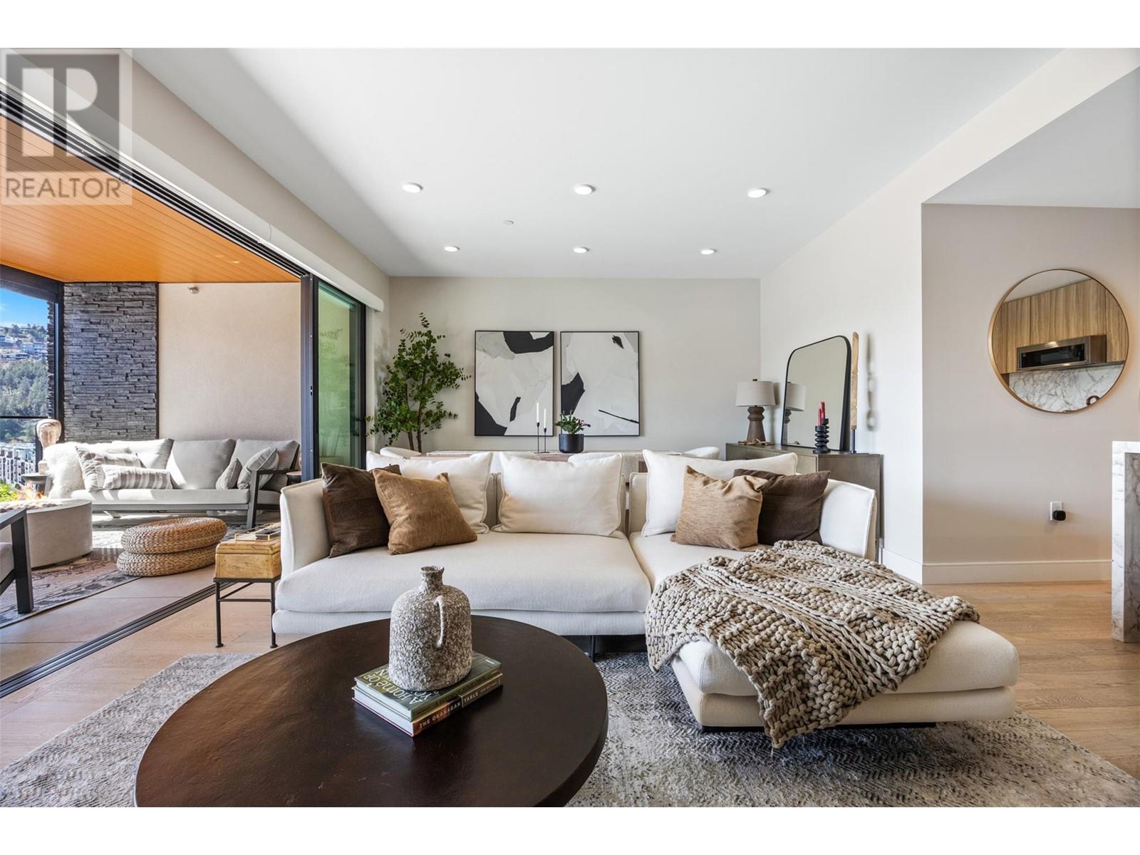 3308 3000 Ariva Drive, Kelowna