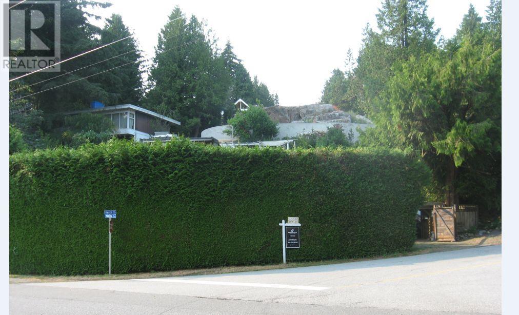 4405 MARINE DRIVE, West Vancouver