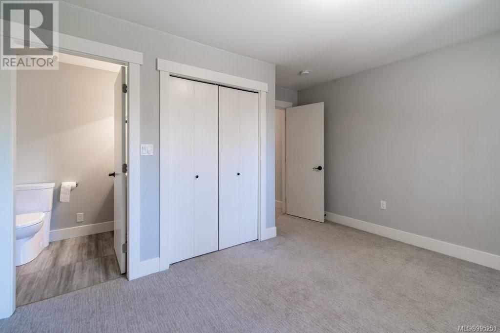 Photo 43 of 4462 Tyndall Ave, Saanich BC