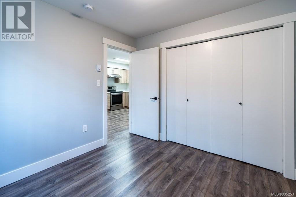 4462 Tyndall Ave - 28