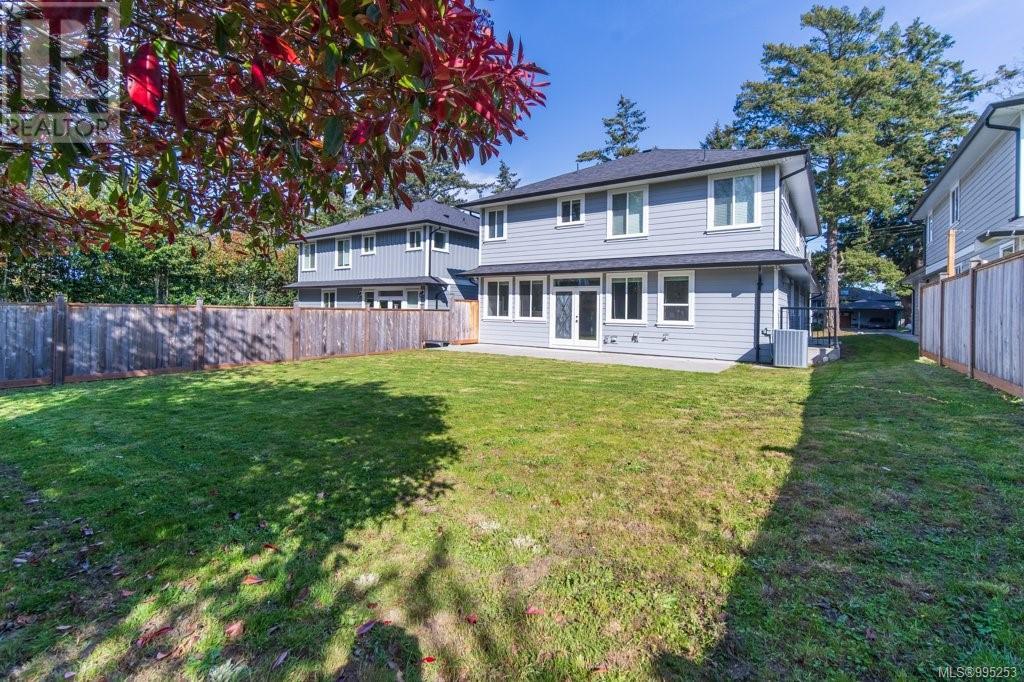 4462 Tyndall Ave - 38