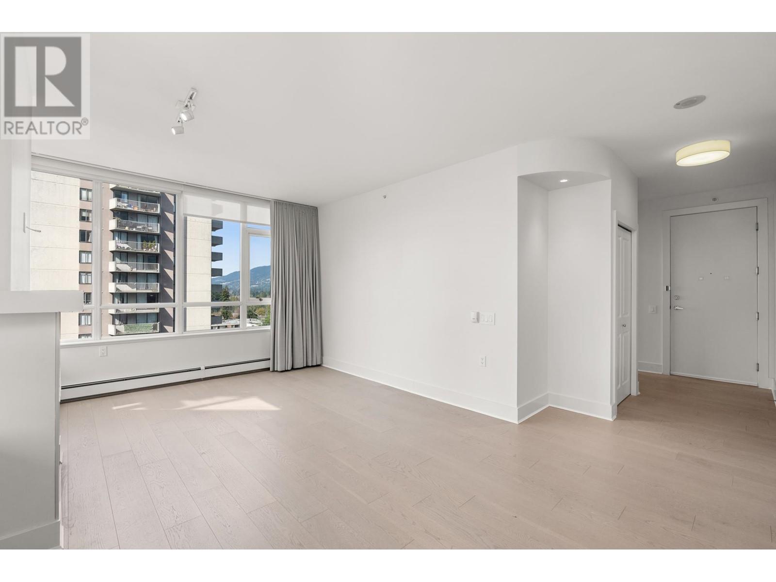 701 120 W 16TH STREET, North Vancouver