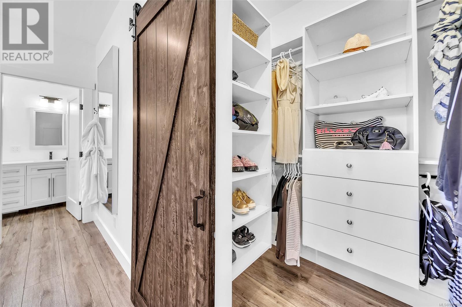 6345 KAREN PL - 58