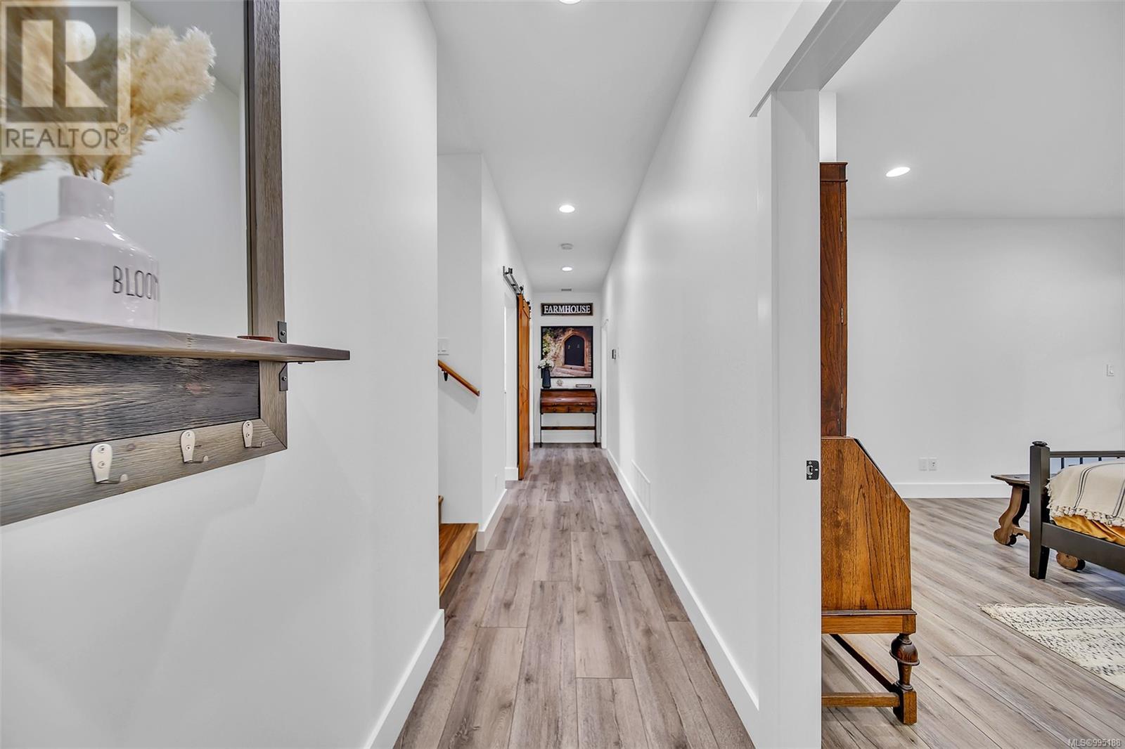 6345 KAREN PL - 60