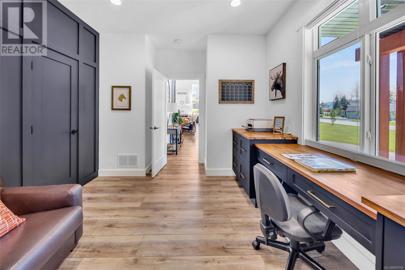 6345 KAREN PL - 70