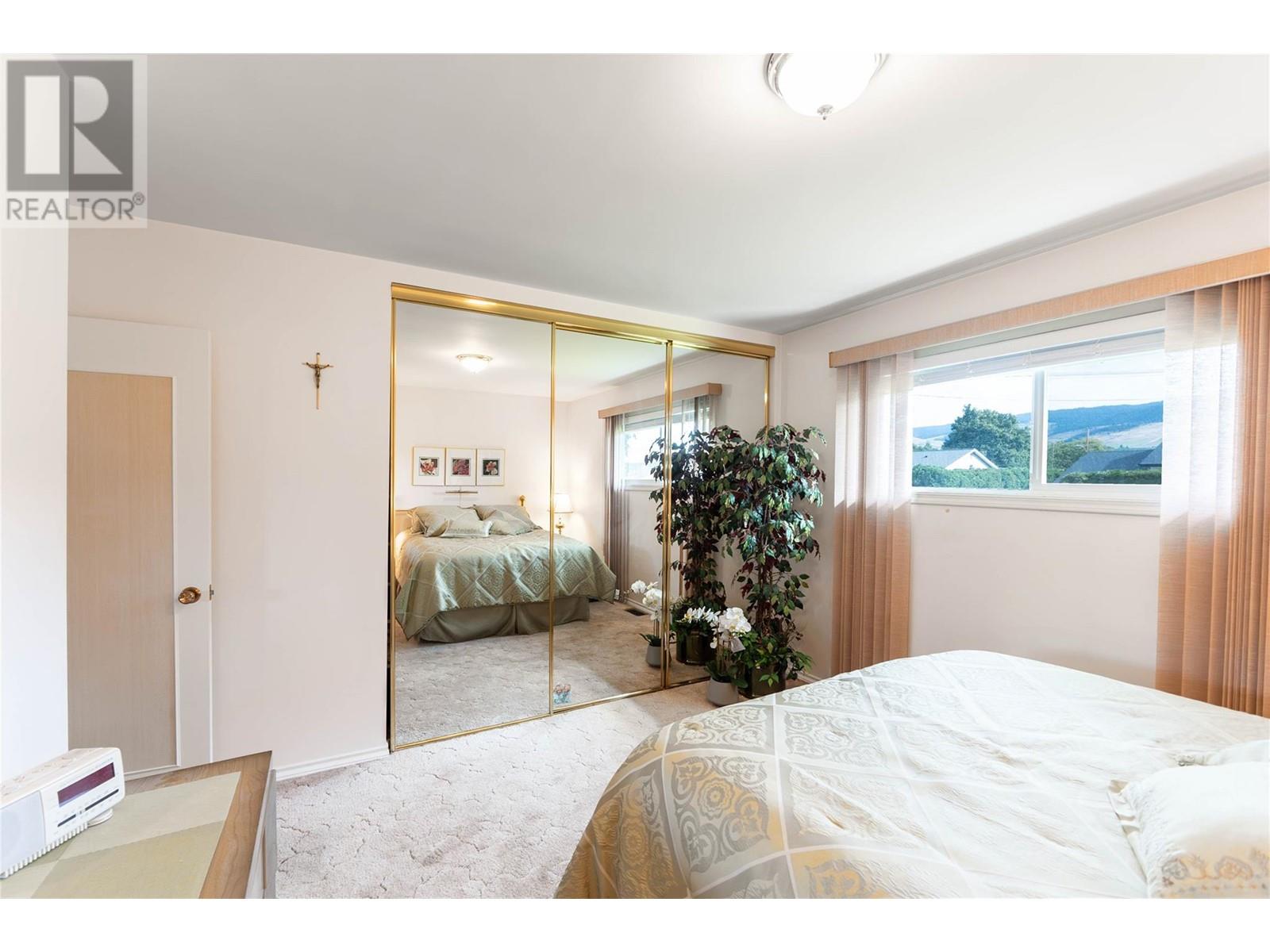  500 Mcdonald Road, Kelowna