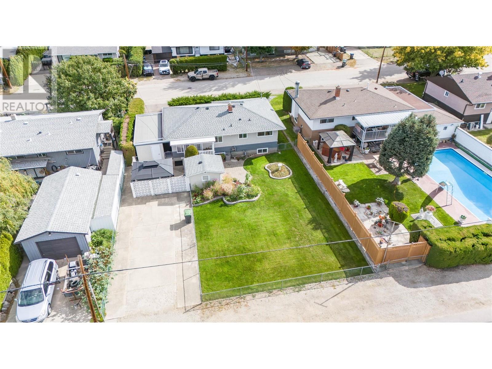  500 Mcdonald Road, Kelowna