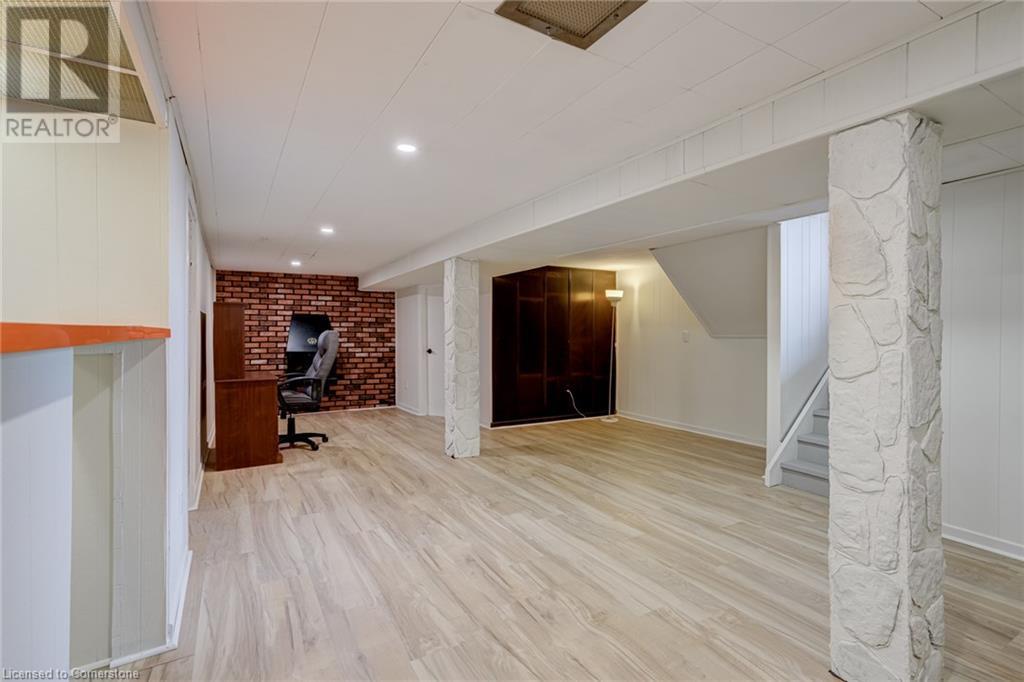 Photo 39 of 1252 Lakeview Drive, Oakville ON