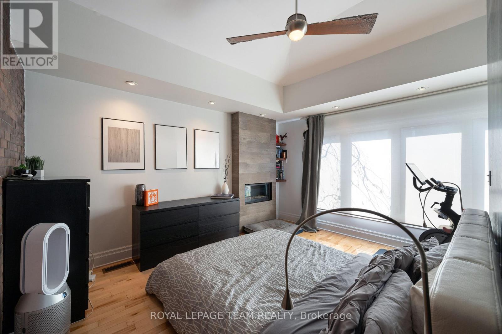 Photo 13 of 72 Maclaren Street, Ottawa ON