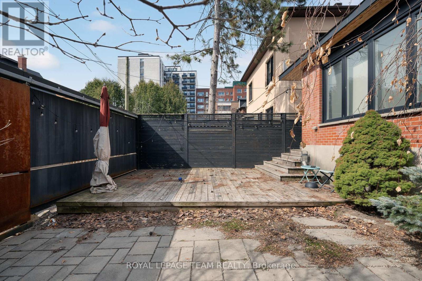 Photo 43 of 72 Maclaren Street, Ottawa ON