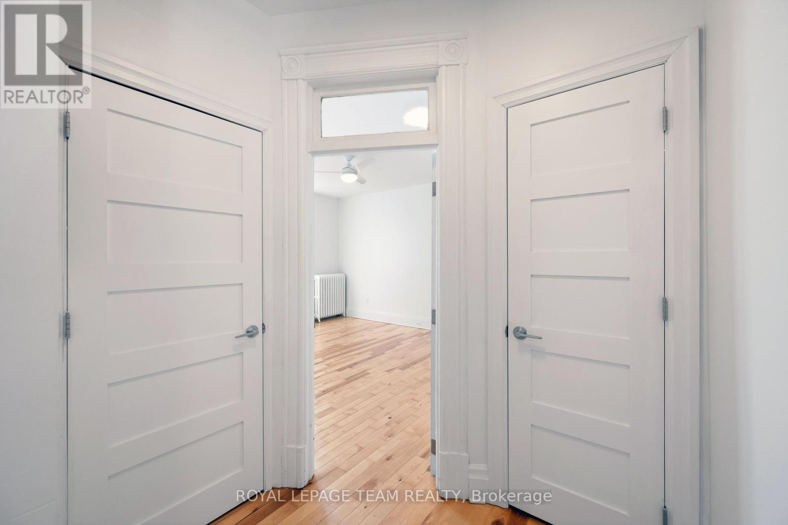 Photo 15 of 72 Maclaren Street, Ottawa ON