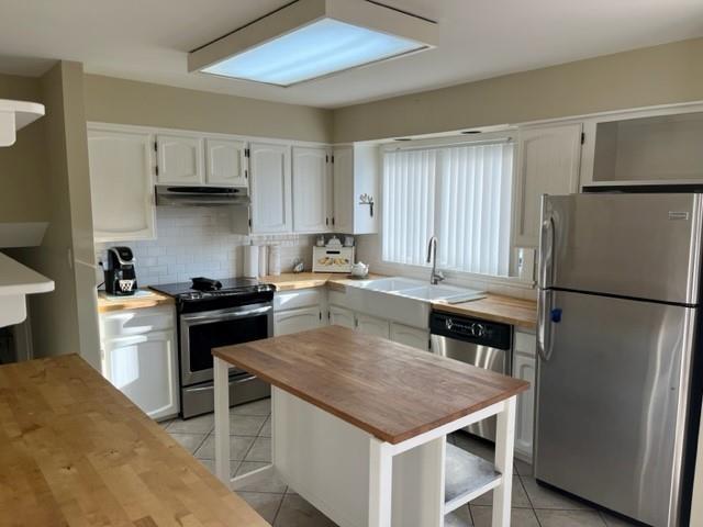 10635 160 STREET, Surrey