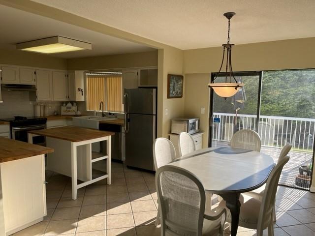 10635 160 STREET, Surrey