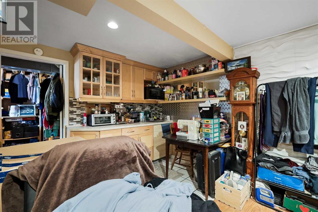 Single Family House for Sale in  Erin Mount Crescent SE Erin Woods Calgary 