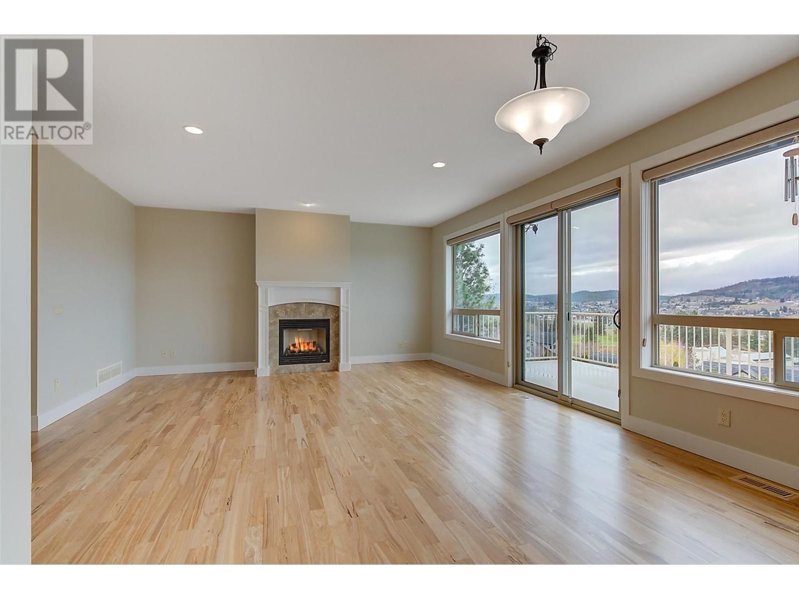  10430 Copper Hill Place, Lake Country