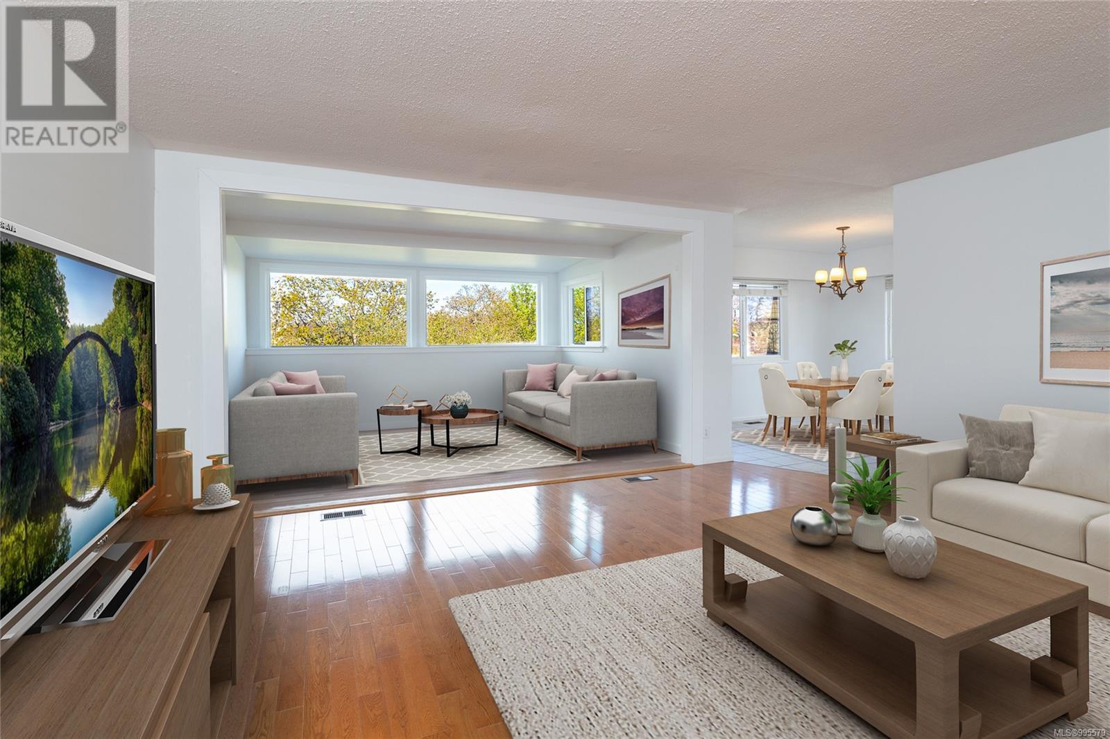 Single Family House for Sale in  Merritt Pl Victoria 