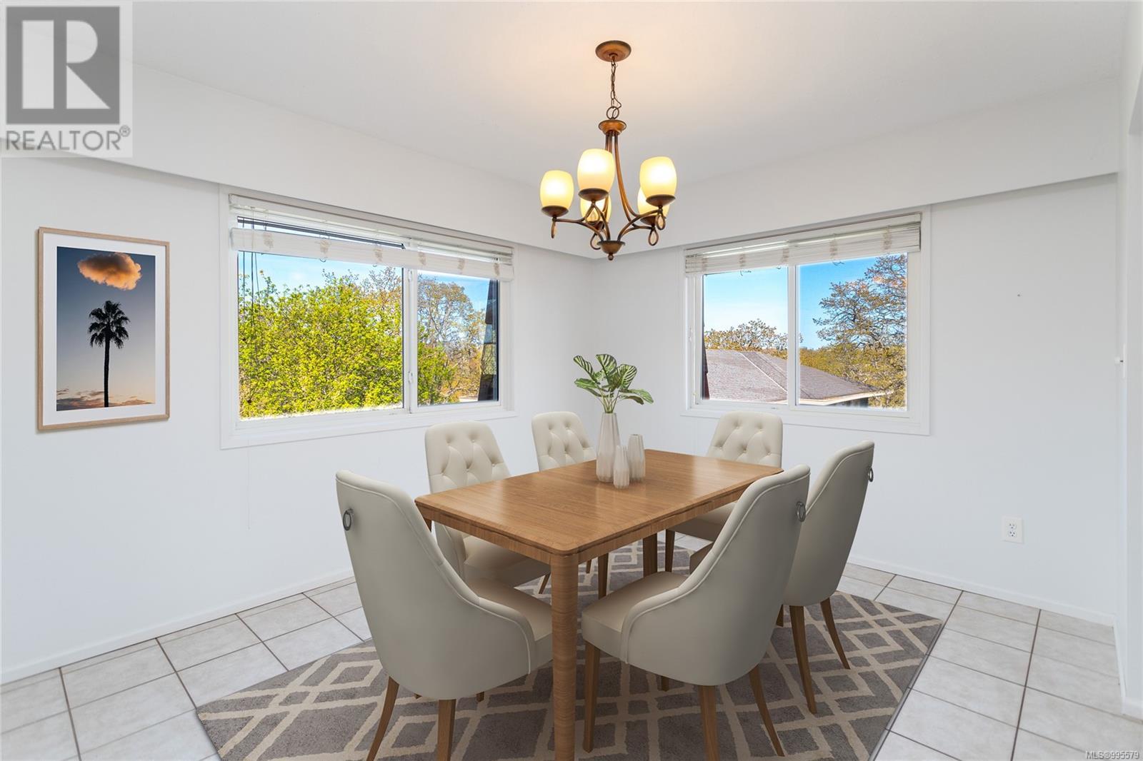 Single Family House for Sale in  Merritt Pl Victoria 