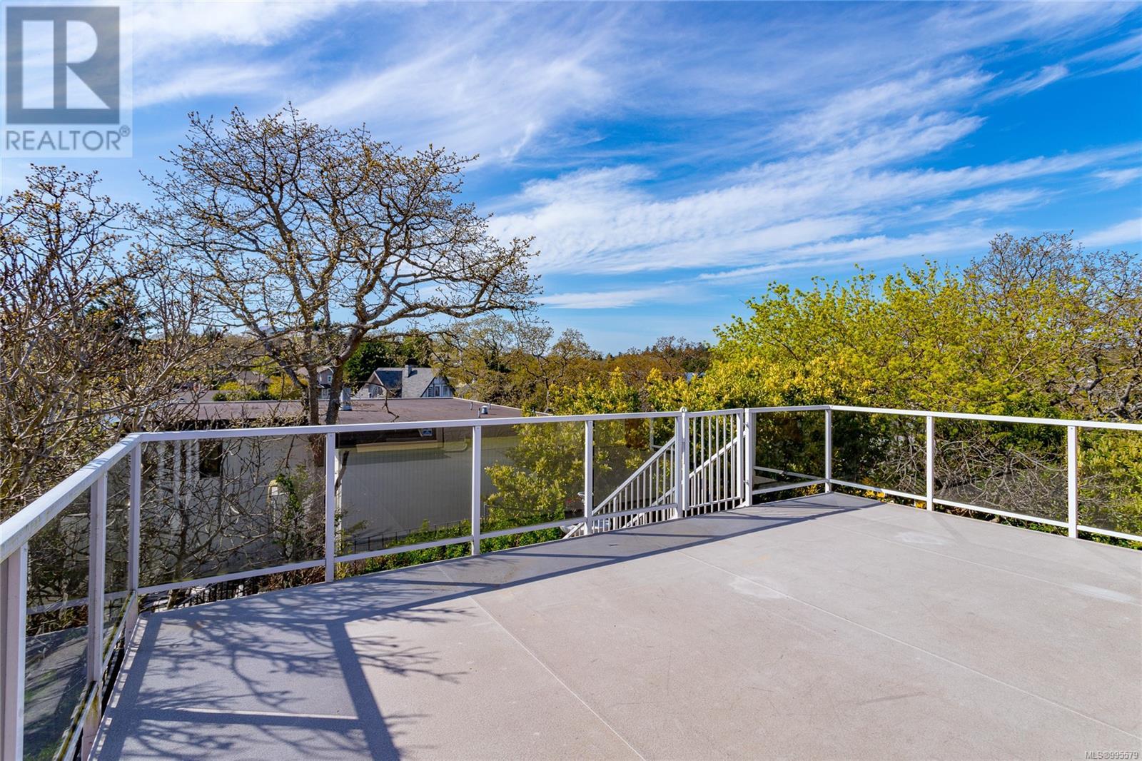 Single Family House for Sale in  Merritt Pl Victoria 