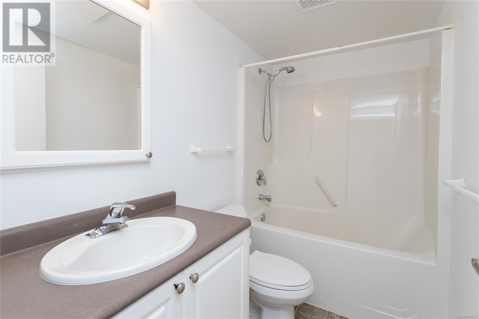 Single Family House for Sale in  Merritt Pl Victoria 