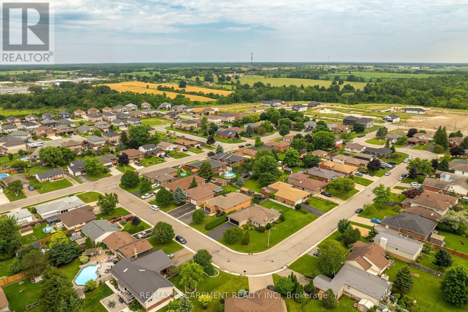 Photo 50 of 7 Country Club Road, Haldimand ON