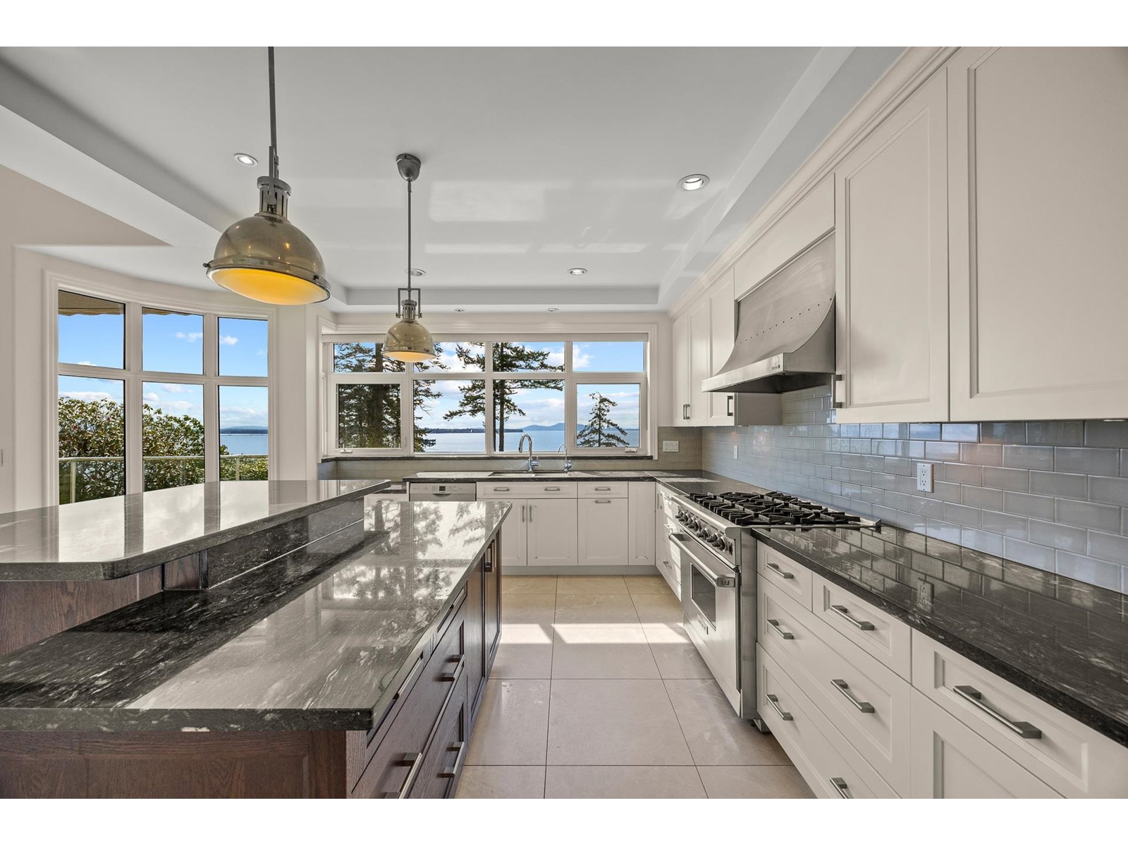 14032 TERRY ROAD, White Rock