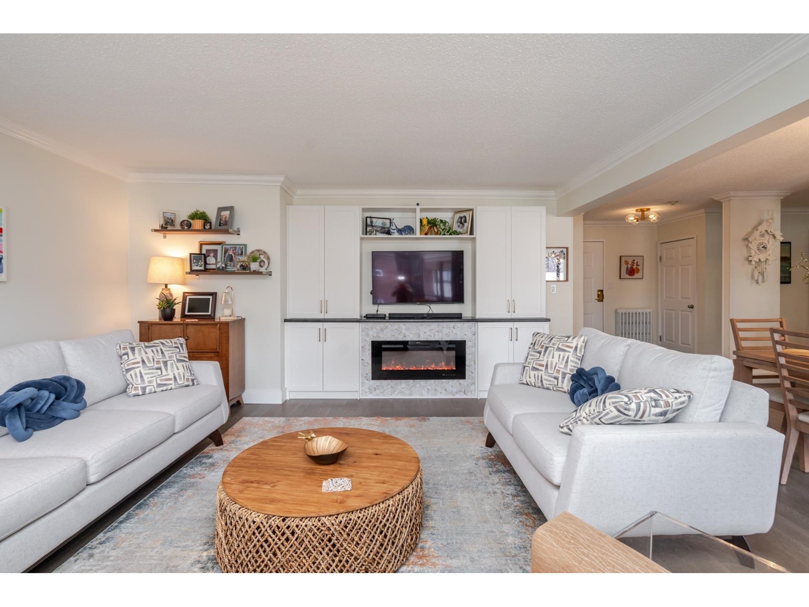 303 1449 MERKLIN STREET, White Rock