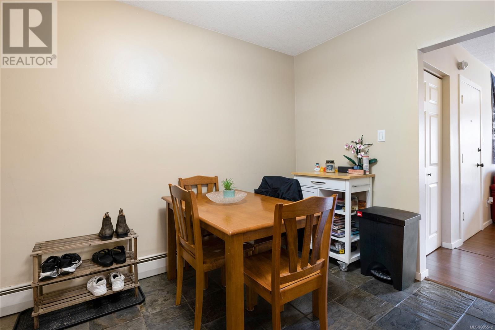 Photo 20 of 3 1630 Crescent View Dr, Nanaimo BC