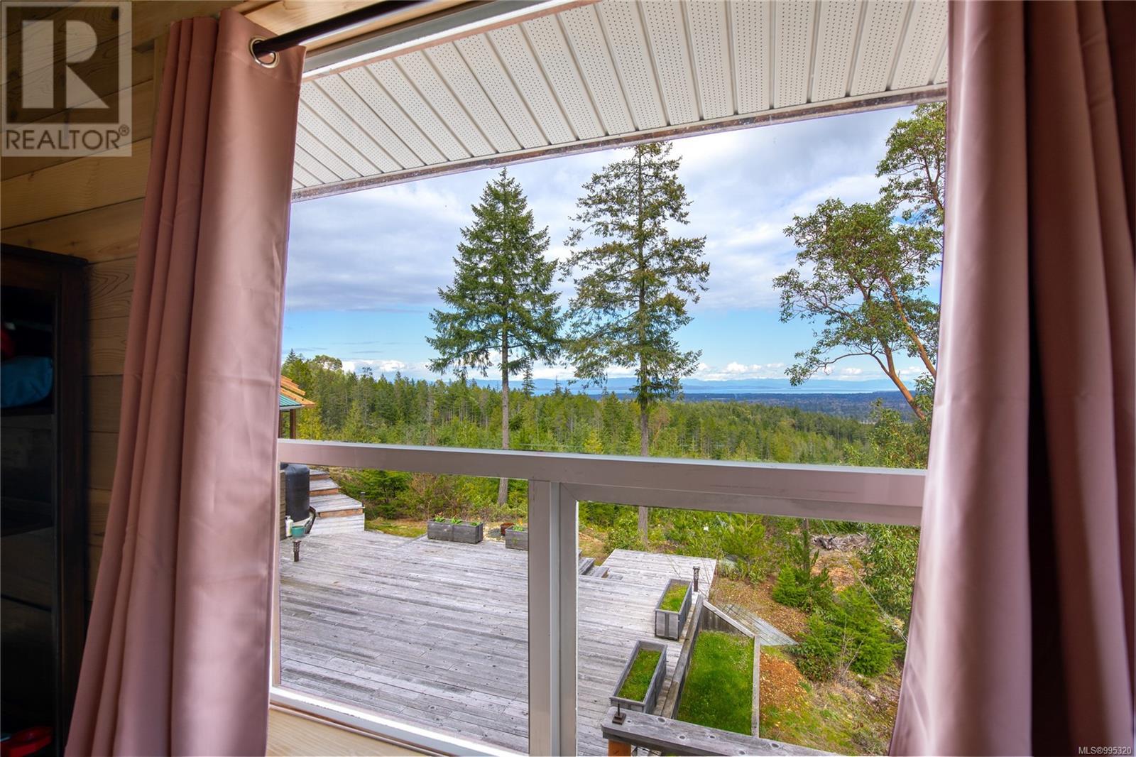 Photo 25 of 2770 Marshland Rd, Qualicum Beach BC