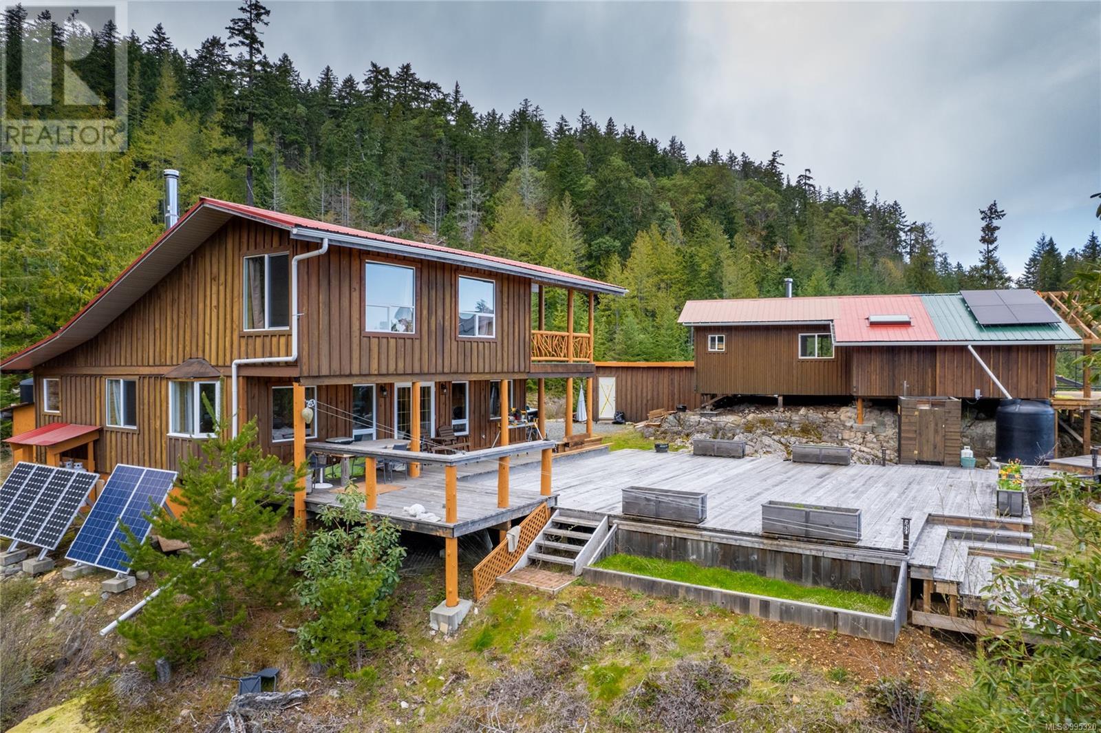 Photo 10 of 2770 Marshland Rd, Qualicum Beach BC