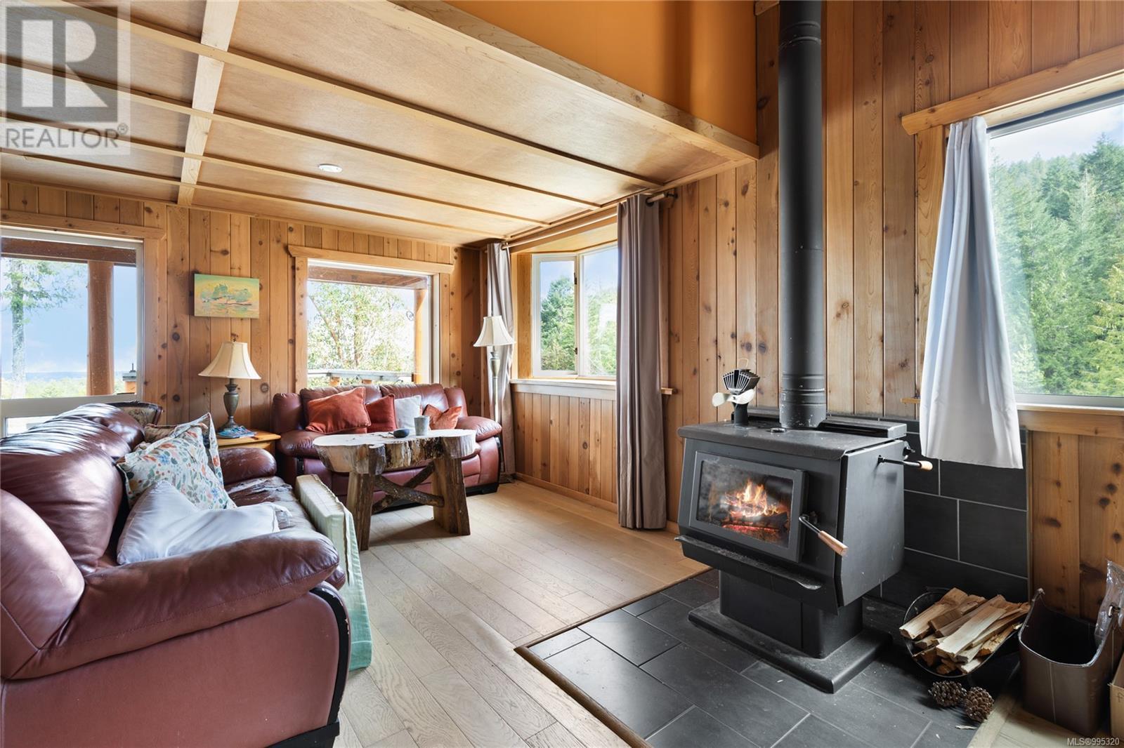 Photo 15 of 2770 Marshland Rd, Qualicum Beach BC