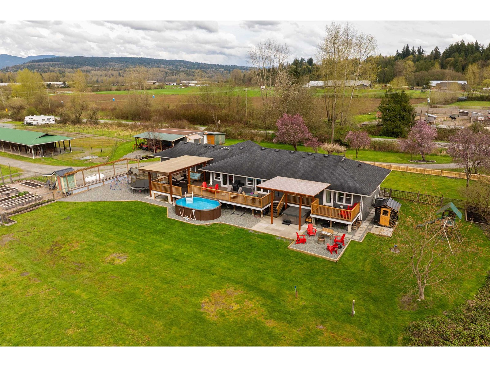 Photo 10 of 8575 240 Street, Langley BC