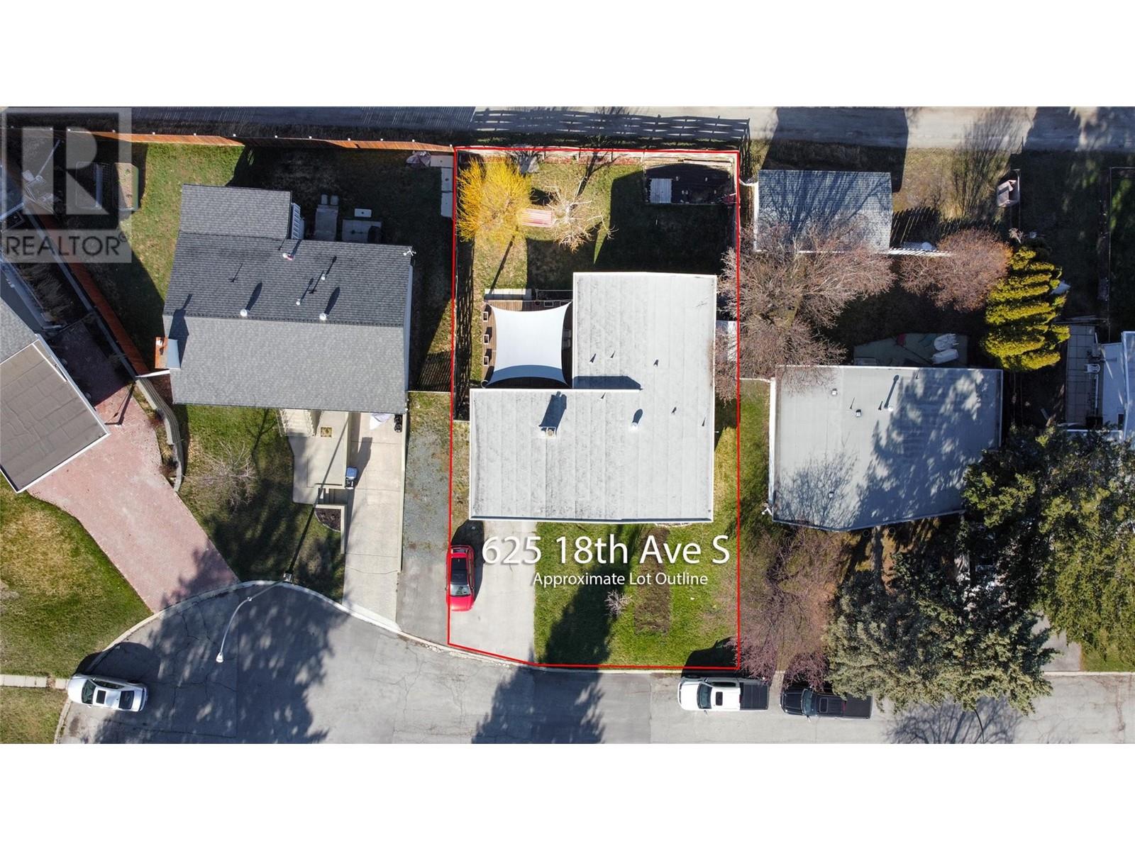 625 18th Avenue S, Cranbrook