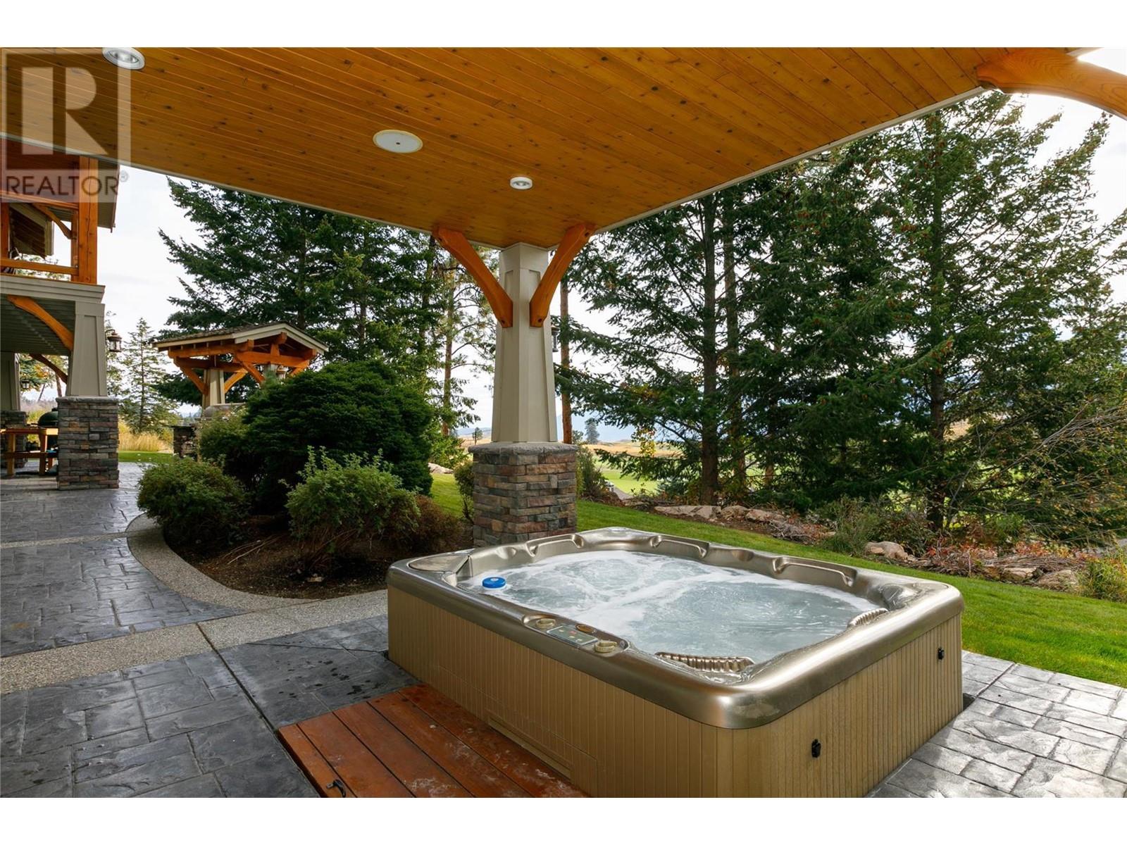 450 Niblick Court, Vernon
