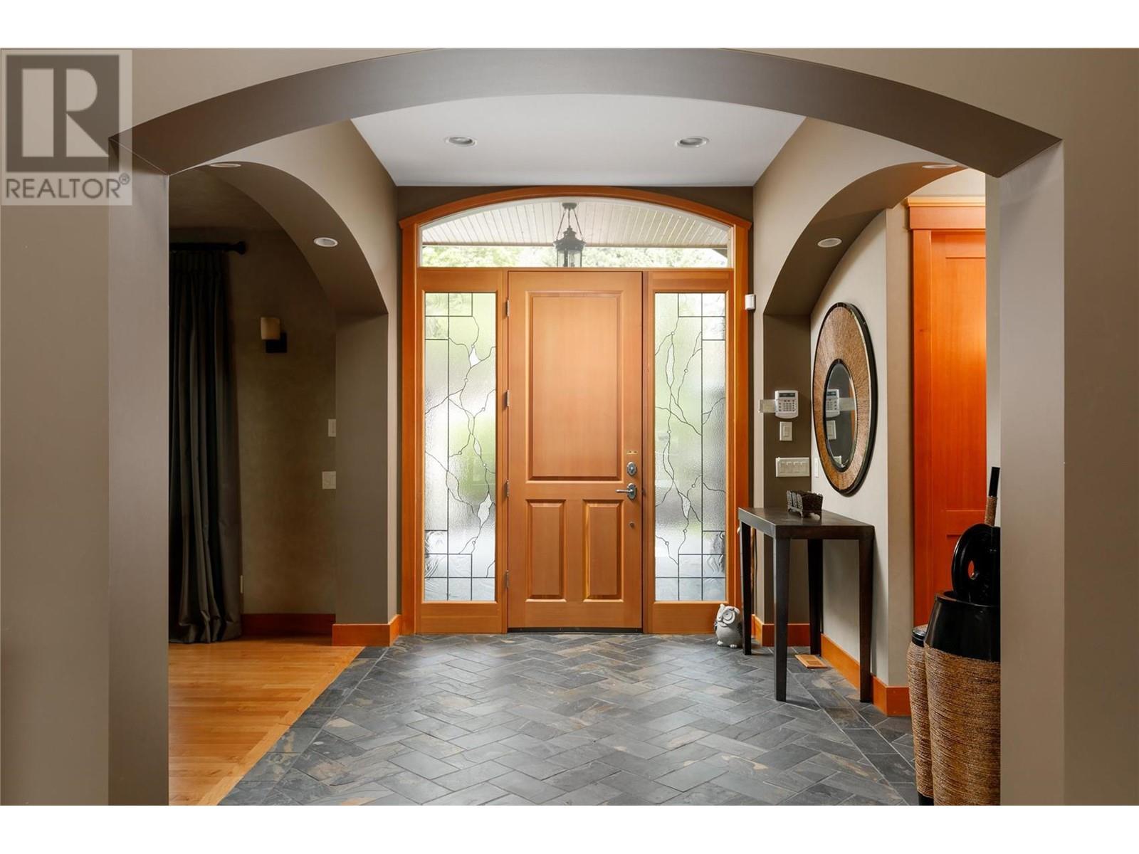 450 Niblick Court, Vernon