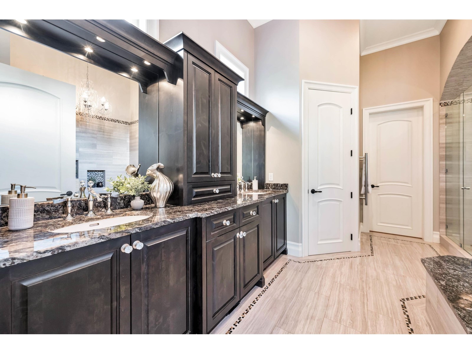 Photo 15 of 23727 36 A Avenue, Langley BC