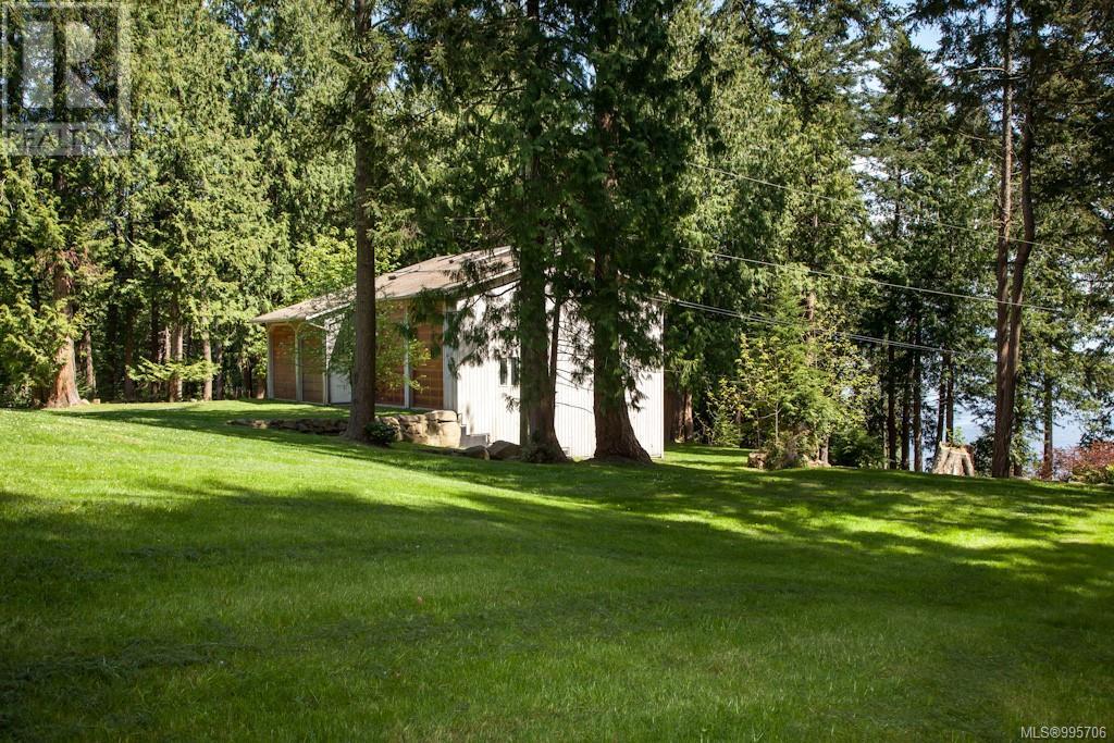 1180 Berry Point Rd, Gabriola Island