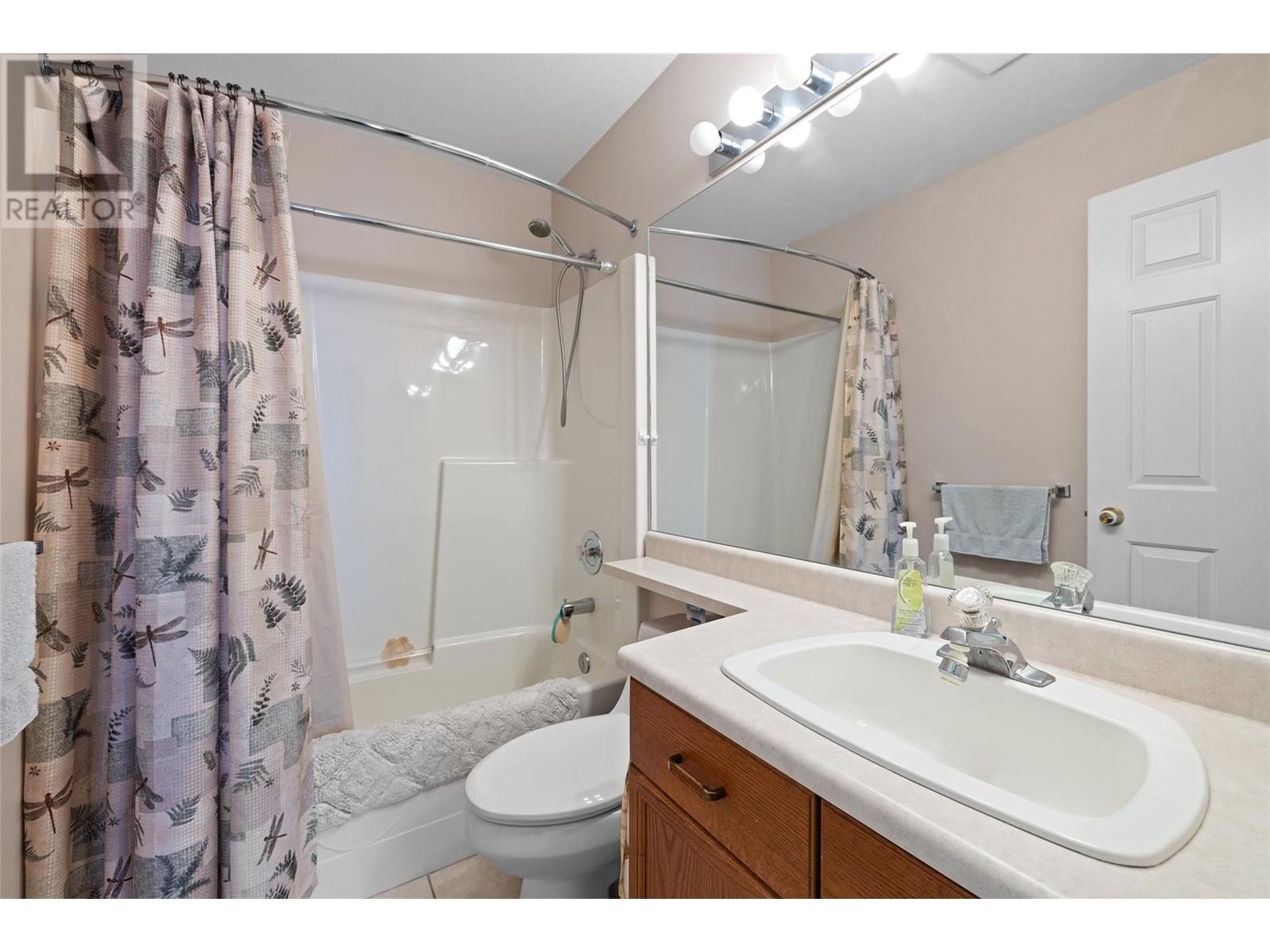 210 3815 Brown Road, West Kelowna