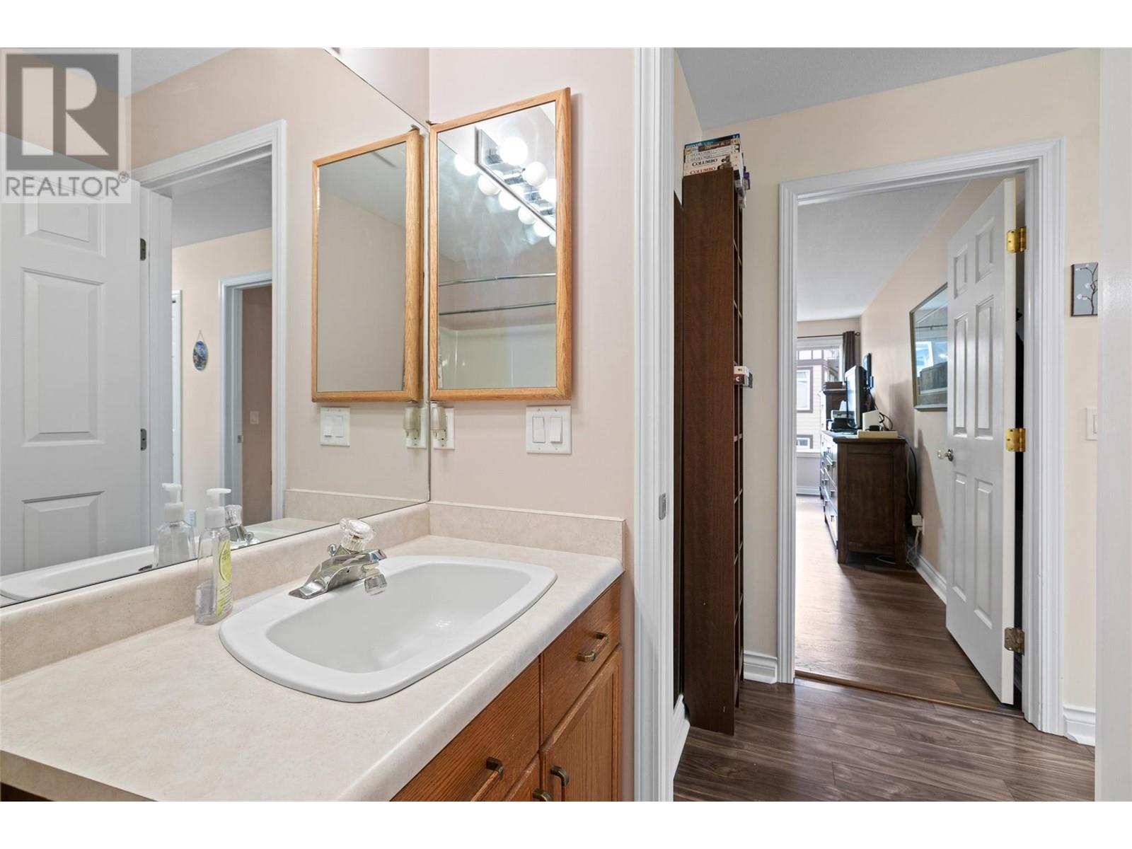 210 3815 Brown Road, West Kelowna