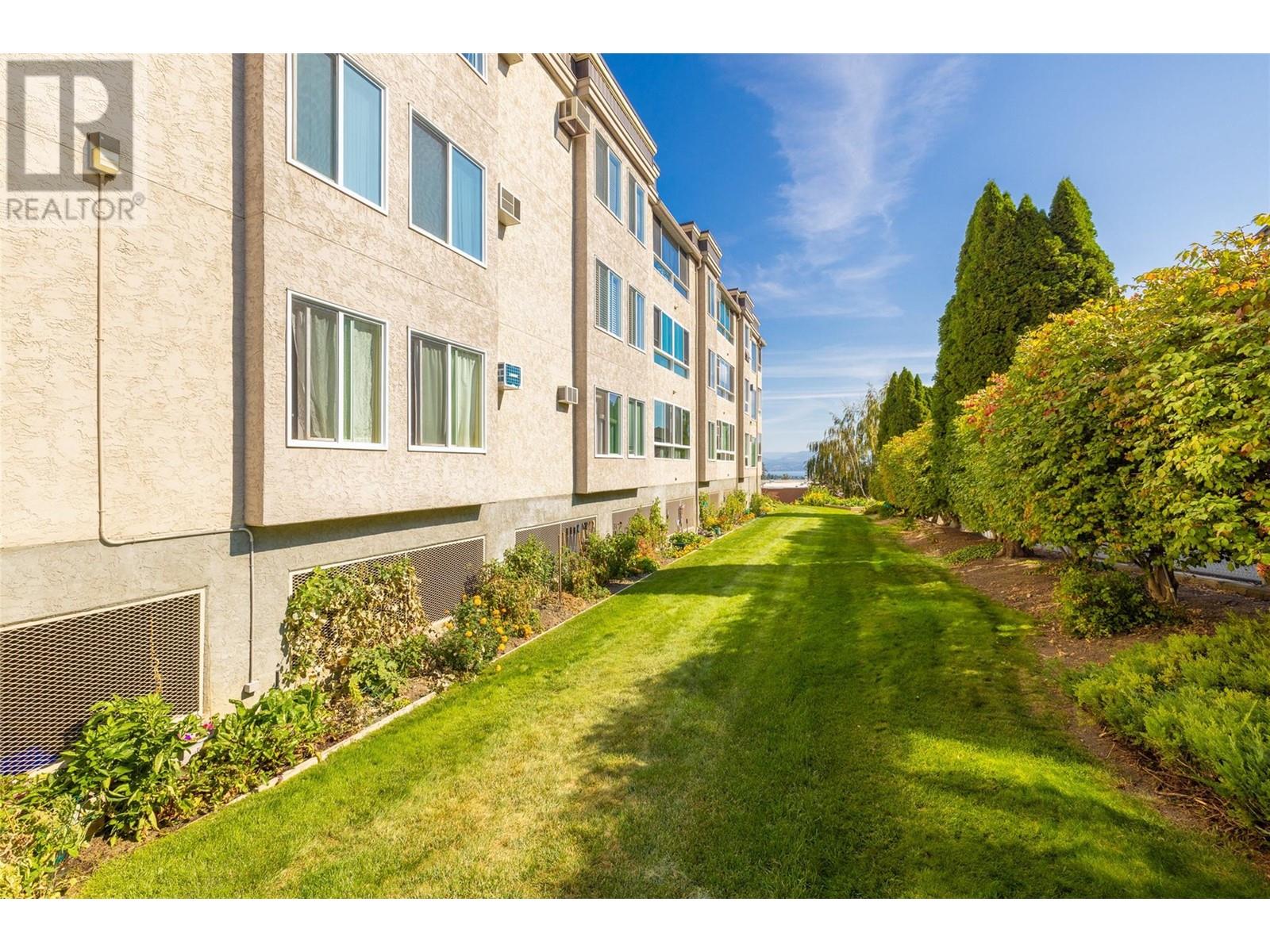 210 3815 Brown Road, West Kelowna