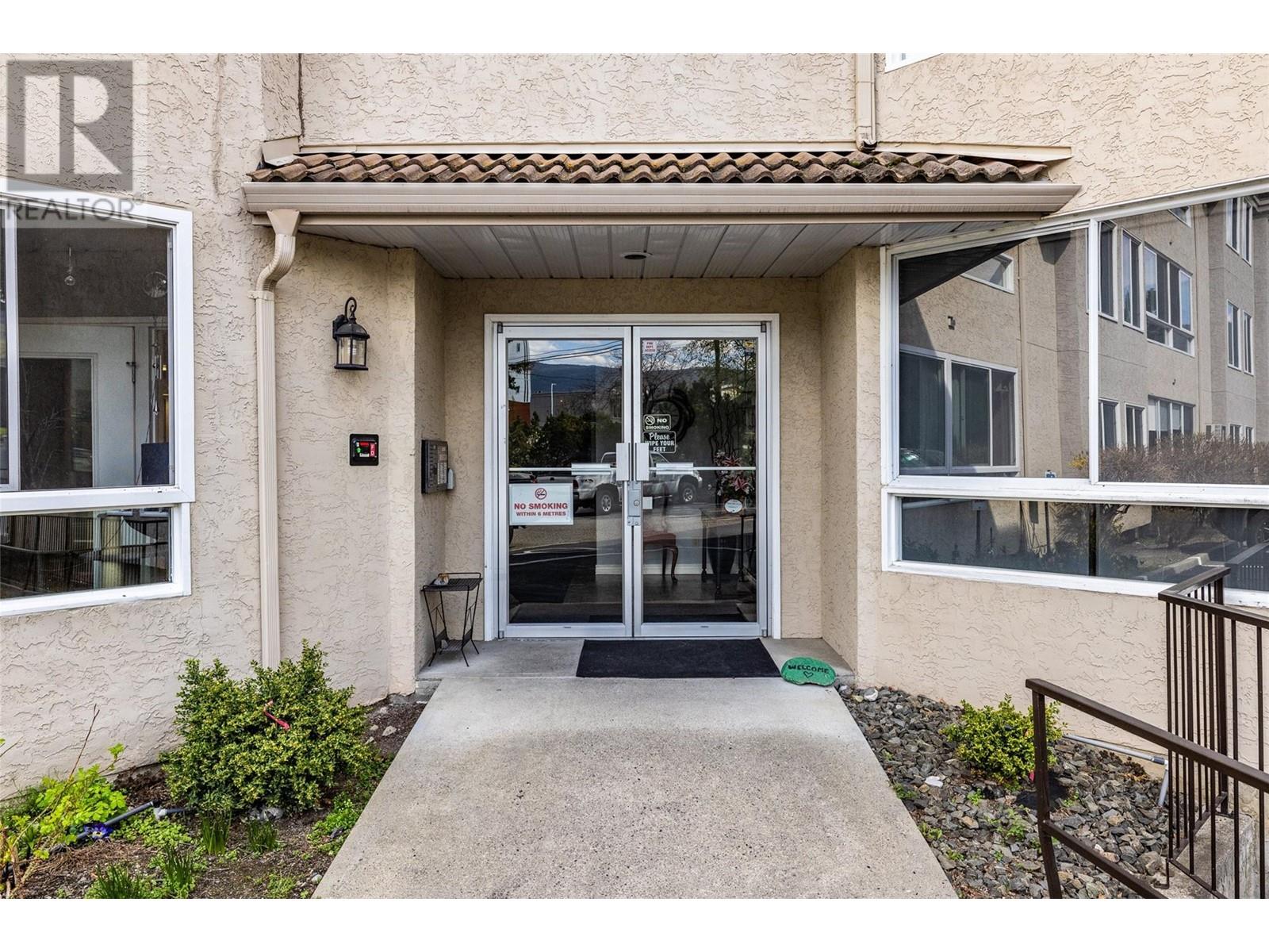 210 3815 Brown Road, West Kelowna