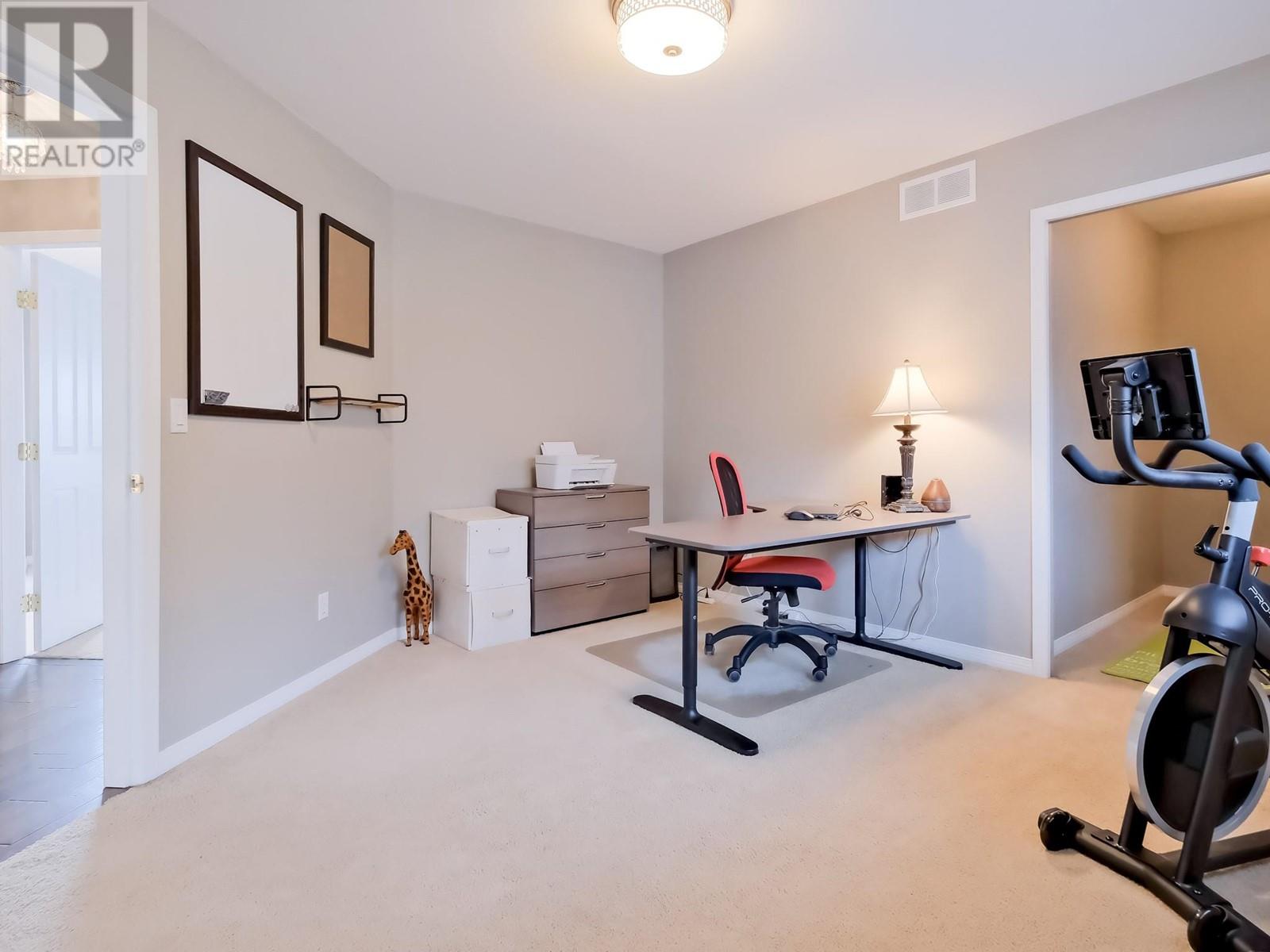  1026 McPhail Court, West Kelowna