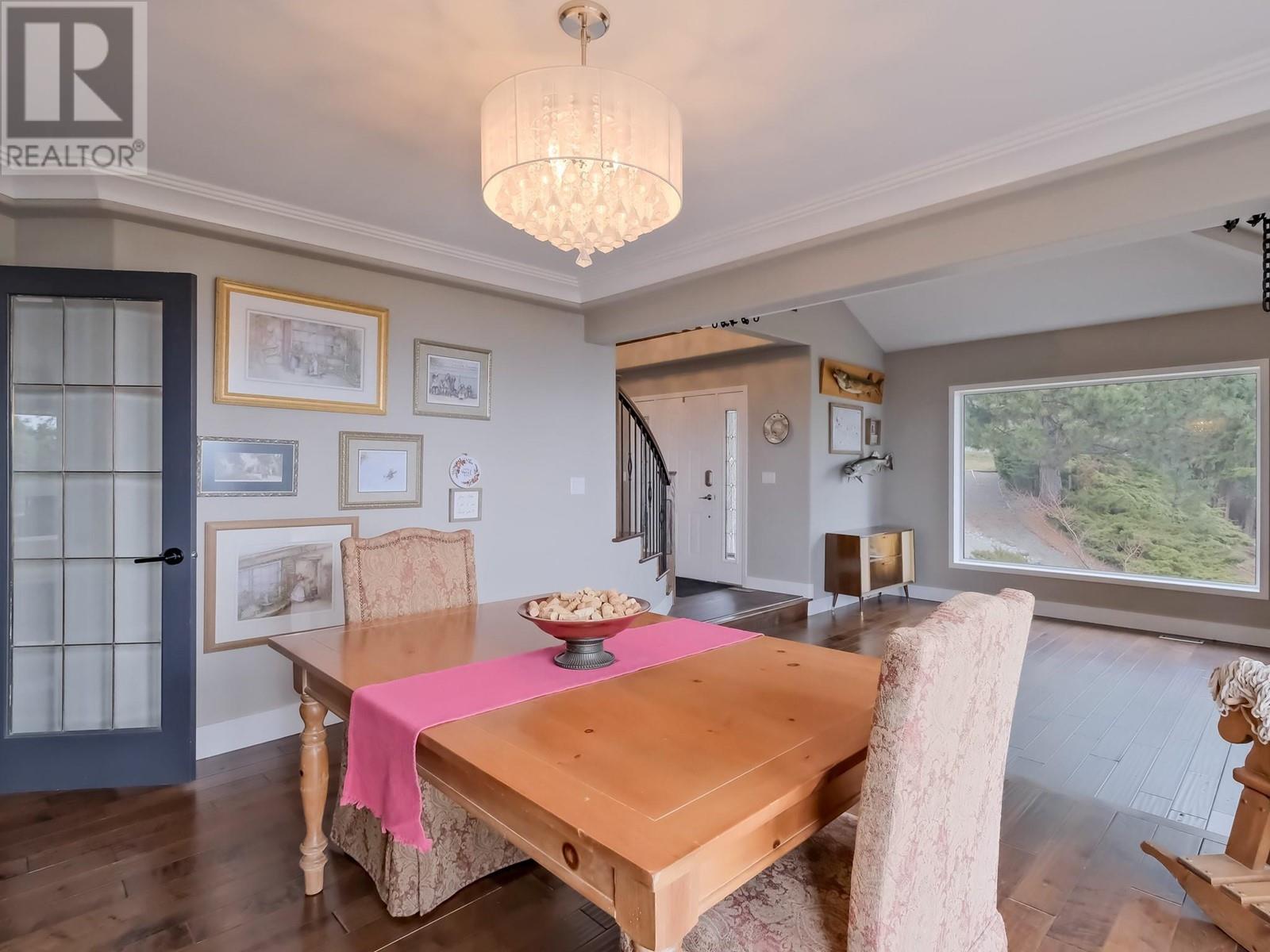  1026 McPhail Court, West Kelowna