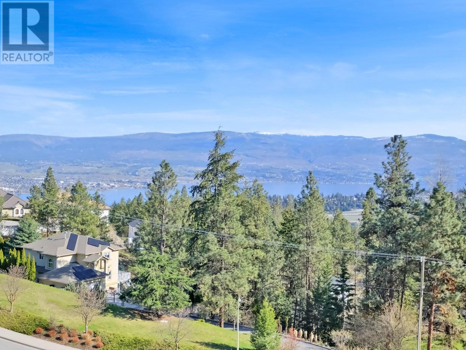  1026 McPhail Court, West Kelowna