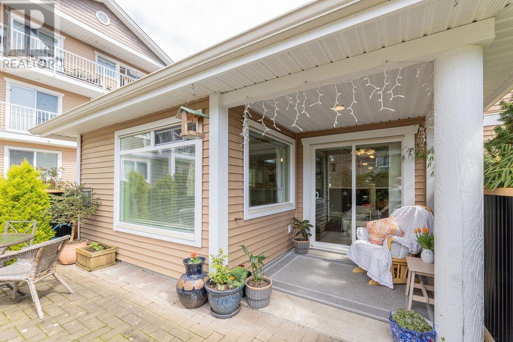 9 624 SHAW ROAD, Gibsons