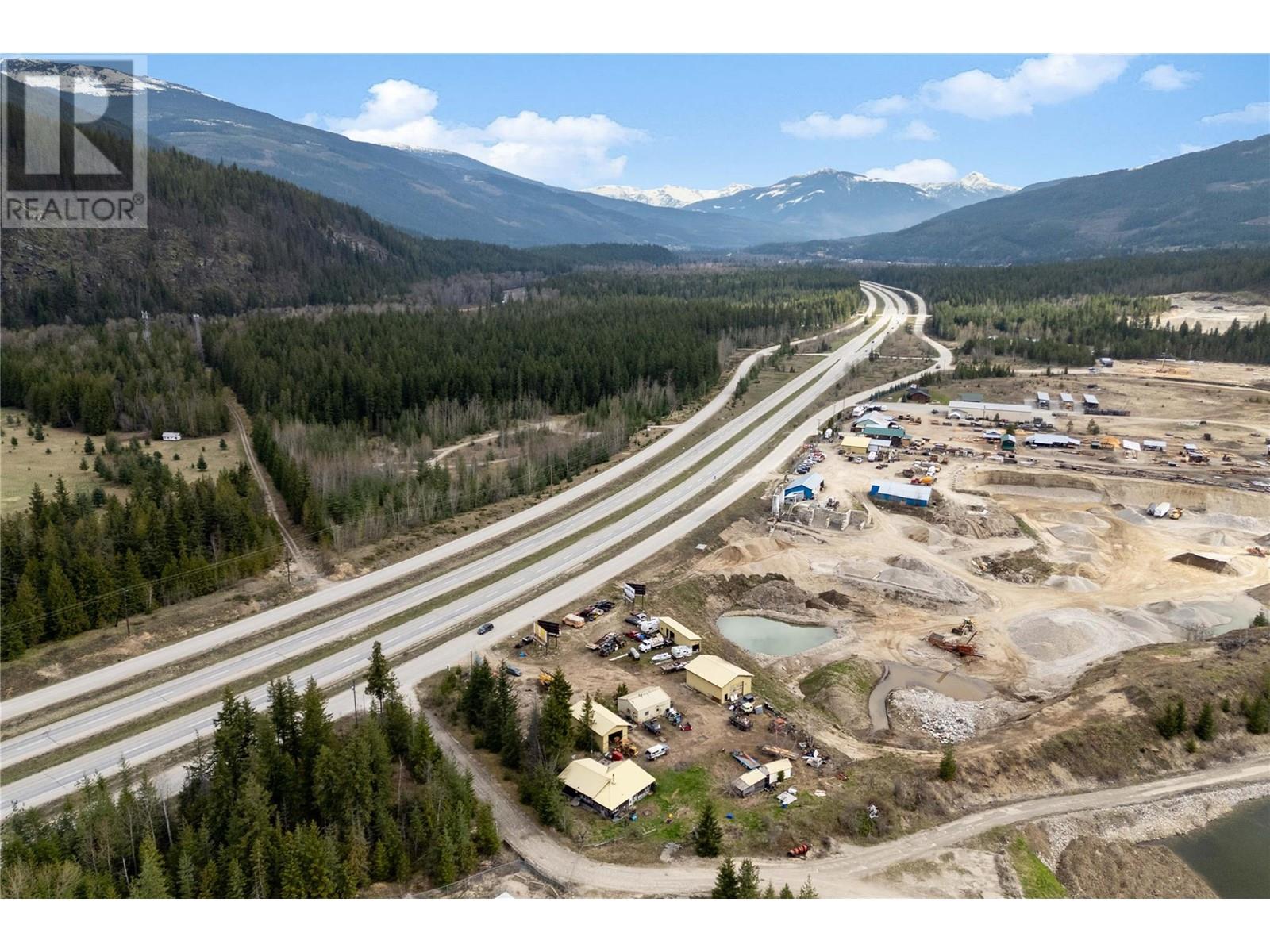 Photo 48 of 3354 Oxbow Frontage Road, Malakwa BC