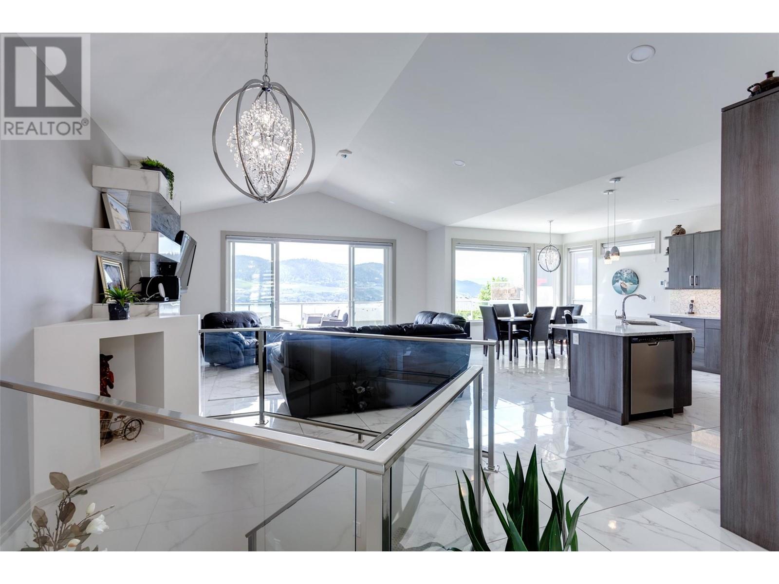  7217 Lakeridge Place, Vernon