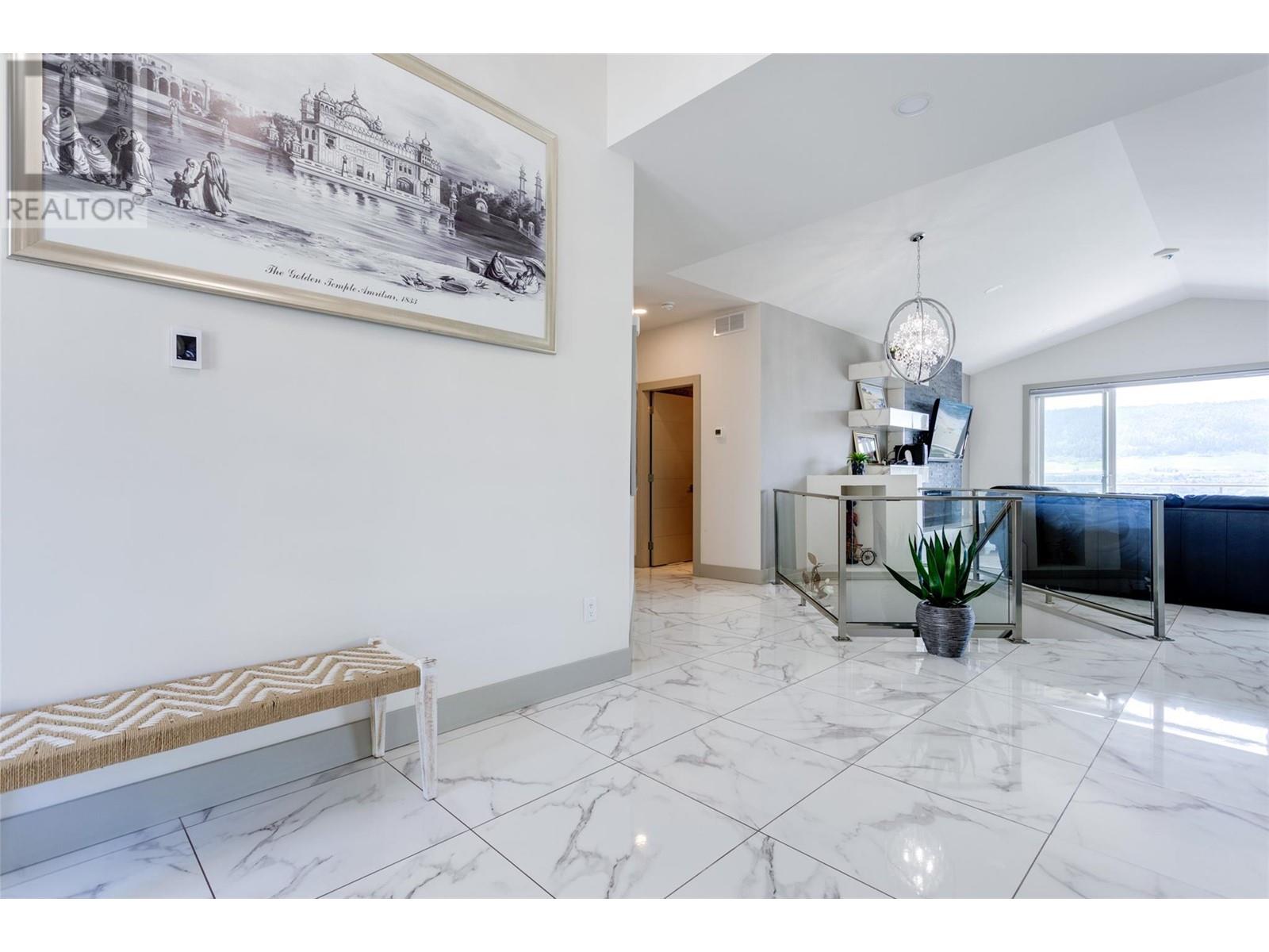  7217 Lakeridge Place, Vernon