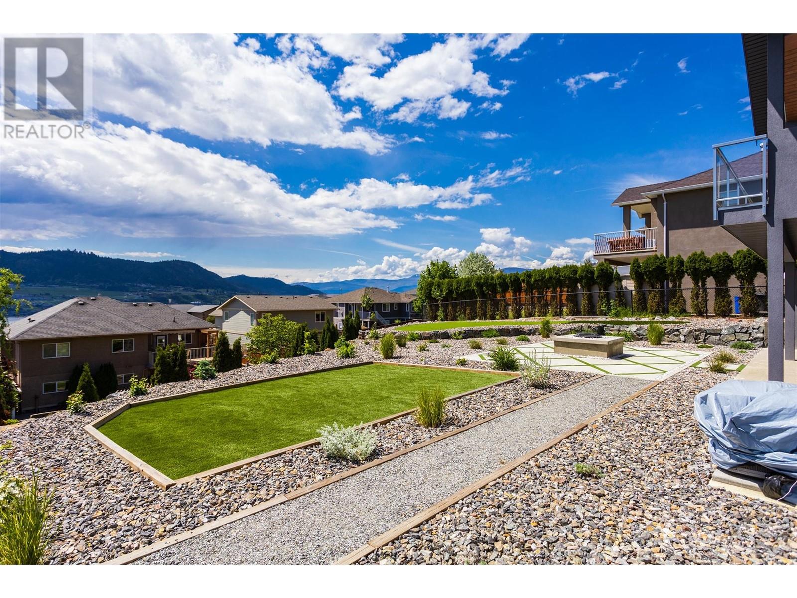  7217 Lakeridge Place, Vernon
